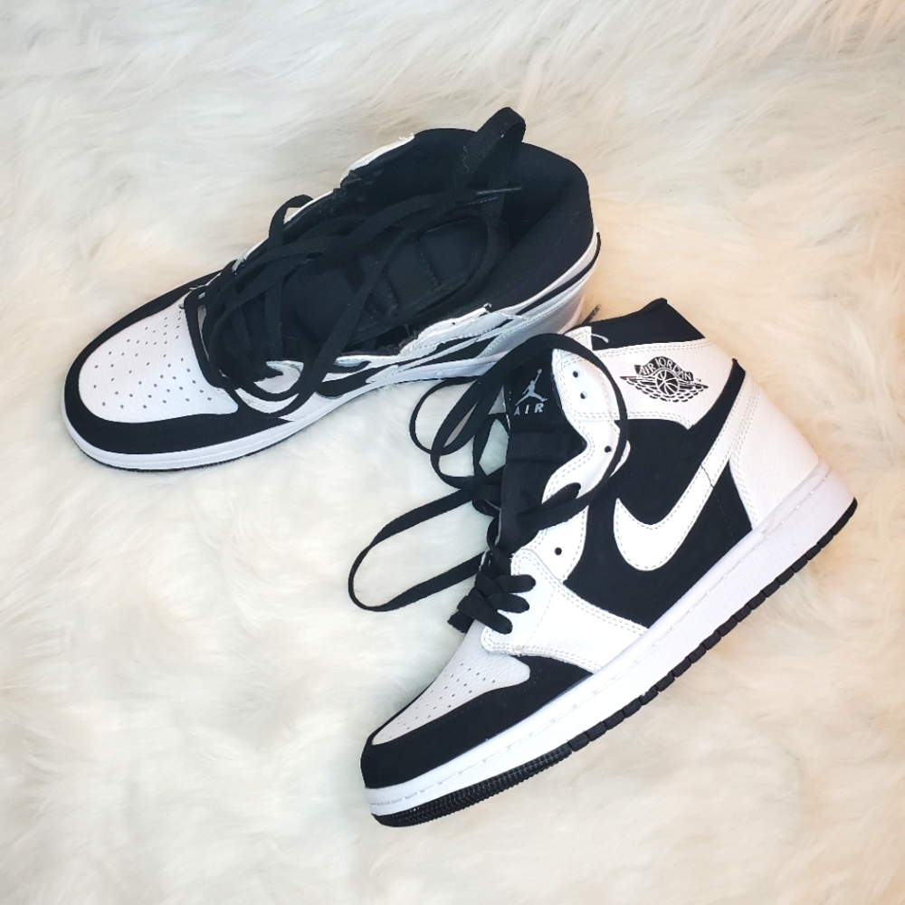 Air Jordan 1 Mid Black/White